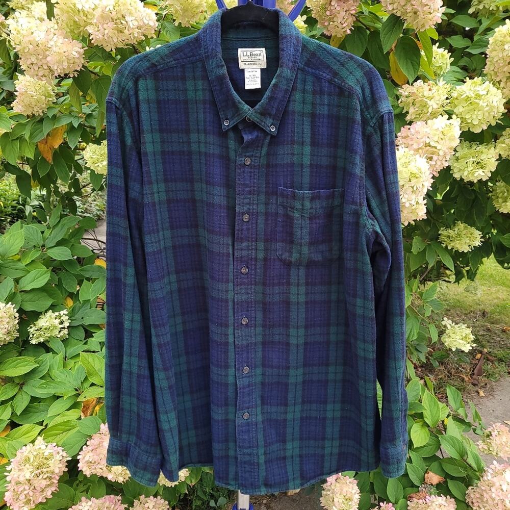 L.L. Bean Traditional Fit Green & Navy Flannel Plaid Shirt size XL Regular